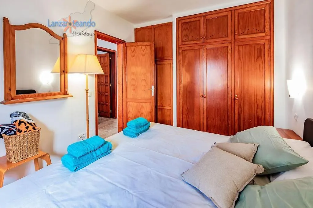 Casita El Faro En Playa Bastian Aircon In The Bedrooms Vv Costa Teguise Apartmán