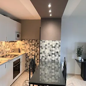 Daruma Apartment